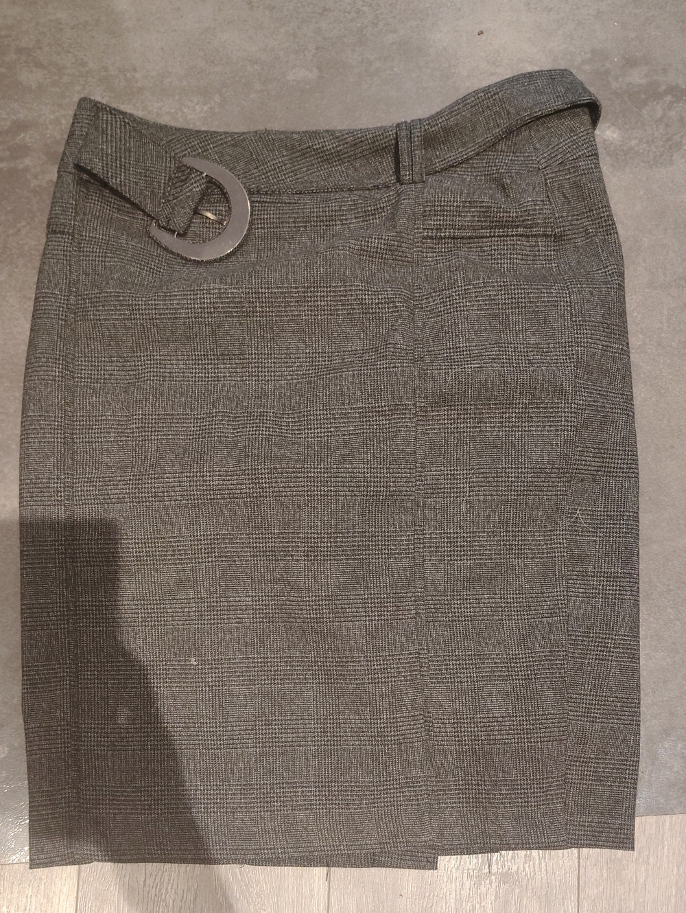 Dalia Collection Grey Plaid Pencil Skirt with Belt Accent